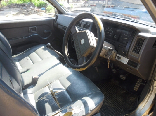 กระบะตอนเดียวNISSAN BIG Mเครื่อง2500ฝาแดง ปี่2536