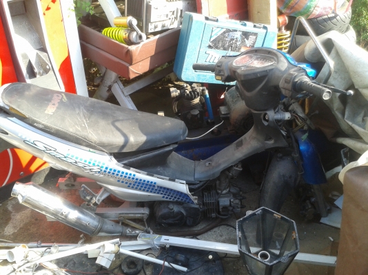 ขายทราก  SUZUKI สแมด 110 พร้อมทะเบียน 3500