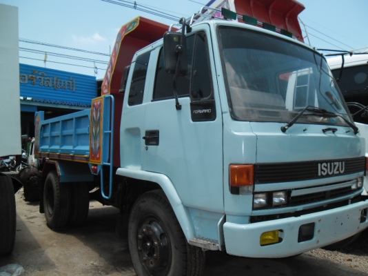 isuzu ร็อกกี้