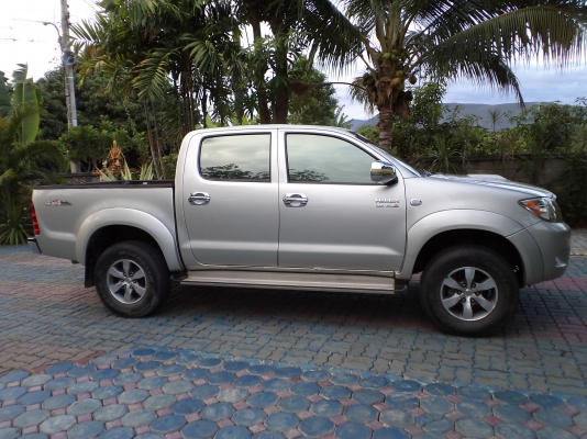 ขายtoyota vigo 4ประตู รุ่น top  4x4