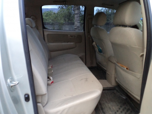 ขายtoyota vigo 4ประตู รุ่น top  4x4