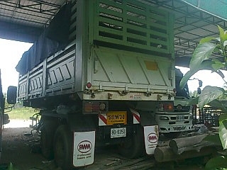 หางสิมิดั้ม  สามมิตร  ปี  48  ยาว  8.50  M  2  คาน  ยางไม่ค่อยสวย  70\%