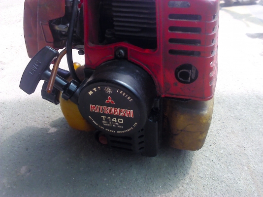 เครื่องตัดหญ้าสะพายข้าง MITSUBISHI  T140 ใช้งานได้ดีน้ำหนักเบา