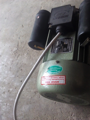 มอเตอร์3 แรงรอบจัด 2800 รอบ ใช้ไฟ220 V.แรงดีใช้ทน(เอามาต่อกับโรงสีข้าวใช้เองเป็นปีแล้ว)ไม่มีปัญหาการใช้งานเลยมี10ลูก มอเตอร์3 แรงรอบจัด 2800 รอบ ใช้ไฟ220 V.แรงดีใช้ทน(เอามาต่อกับโรงสีข้าวใช้เองเป็นปีแล้ว)ไม่มีปัญหาการใช้งานเลยมี10ลูก