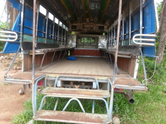 ขายด่วน Hino FB113 สวยๆเดิมๆทุกชิ้น กะบะยาว 5 เมตร สนใจติดต่อสอบ ส.ผล  นาหม่อม (0807089762)