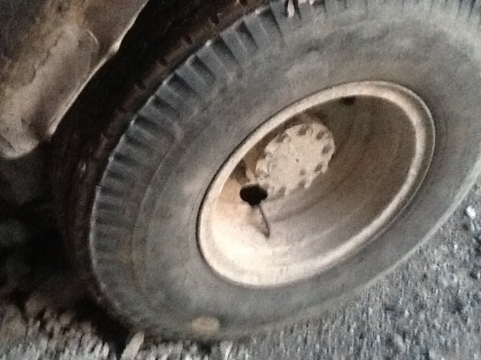 ขายด่วน NPR 4BE1 รถโม่ปูน3คิวพร้อมใช้งานFหน้าFหลังทะเบียนเต็ม ขายด่วน NPR 4BE1 รถโม่ปูน3คิวพร้อมใช้งานFหน้าFหลังทะเบียนเต็ม