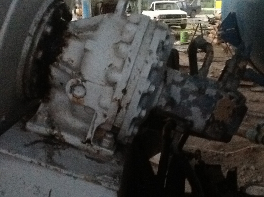 ขายด่วน NPR 4BE1 รถโม่ปูน3คิวพร้อมใช้งานFหน้าFหลังทะเบียนเต็ม ขายด่วน NPR 4BE1 รถโม่ปูน3คิวพร้อมใช้งานFหน้าFหลังทะเบียนเต็ม