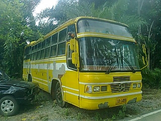 ขายรถบัสพัดลม HINO เครื่อง EH700 168 แรงม้า 45 ที่นั่ง เอกสารเล่มทะเบียนพร้อม ราคา 180000