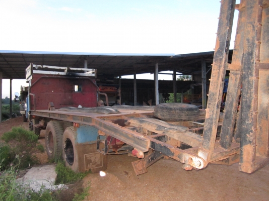 ขายรถเทลเลอร์บรรทุกรถเกี่ยว หรือรถแม็คโคร หัวยาวสภาพดี ขายรถเทลเลอร์บรรทุกรถเกี่ยว หรือรถแม็คโคร หัวยาวสภาพดี