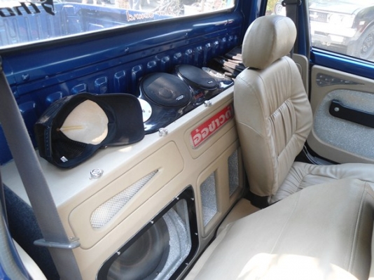 ขาย Nissan_NV / แม็ก17''+ เครื่องเสียงJVC + LPG Gas ขาย Nissan_NV / แม็ก17''+ เครื่องเสียงJVC + LPG Gas