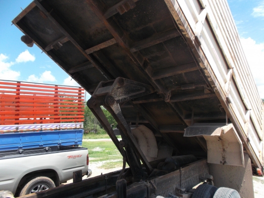 ขายด่วนรถ6ล้อเกษตรKM777เครืองWO4D117แรงม้า ขายด่วนรถ6ล้อเกษตรKM777เครืองWO4D117แรงม้า