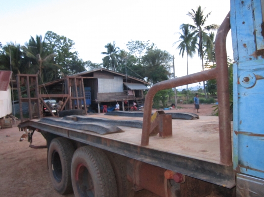 ขายรถเทลเลอร์บรรทุกรถเกี่ยว หรือรถแม็คโคร หัวยาวสภาพดี