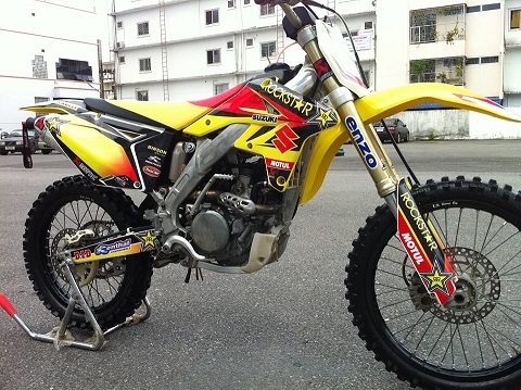 ขาย RMZ-250 ปี2007(จันทบุรี)083-516-4018 พร้อมลงสนาม
