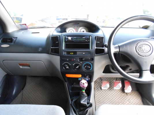 ขาย VIOS E เกียร์ธรรมดา แต่งพองาม ปี 04 มี VDO ขาย VIOS E เกียร์ธรรมดา แต่งพองาม ปี 04 มี VDO