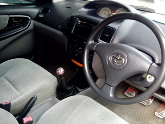 ขาย VIOS E เกียร์ธรรมดา แต่งพองาม ปี 04 มี VDO ขาย VIOS E เกียร์ธรรมดา แต่งพองาม ปี 04 มี VDO