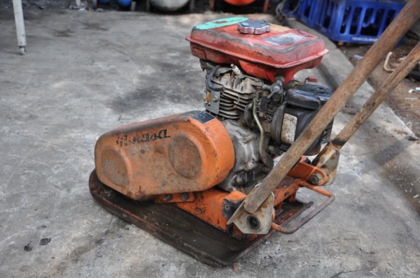 ขายเครื่องตบดินMIKASA สภาพเดิมๆจากญี่ปุ่น 7,900 เท่านั้น!!