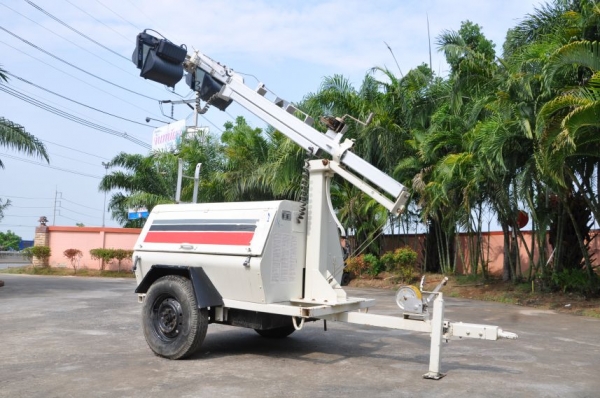 ขาย สปอร์ทไลท์ ALFA LIGHTING TOWER สภาพสวยเดิมจากญี่ปุ่น 89,000 เท่านั้น!!