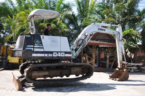 ขาย แบคโฮKUBOTA KH40สภาพสวยเดิมจาญี่ปุ่น ยังไม่เคยใช้งานในไทย 240,000 เท่านั้น!!