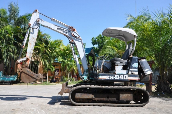 ขาย แบคโฮKUBOTA KH40สภาพสวยเดิมจาญี่ปุ่น ยังไม่เคยใช้งานในไทย 240,000 เท่านั้น!!