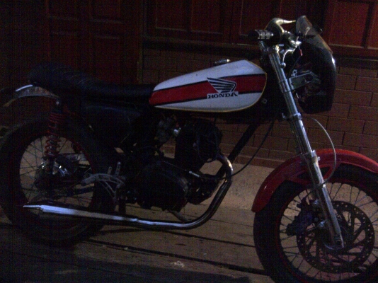 ขาย /แลก รถ เดิม  wing125 25000 ทบ.เต็มพร้อม โอน