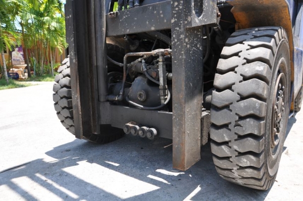 ขายFORKLIFT FORD (BOSS) 2.5ตัน ดีเซล สภาพสวยเดิมจากญี่ปุ่นยังไม่เคยใช้งานในไทย 135,000 เท่านั้น!!