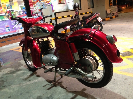 ขาย Jawa cz 125  ปี 1964 ((((ขายแล้วครับ)))) ส่งเรียบร้อยครับ