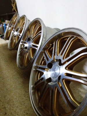 ขายแม็กcoupe racing ขอบ15 4รู100