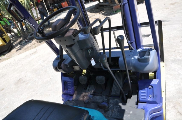ขายFORKLIFT KOMATSU FG14รุ่นใหม่ สภาพเดิมๆจากญี่ปุ่น ยังไม่เคยใช้งานในไทย 185,000บาท
