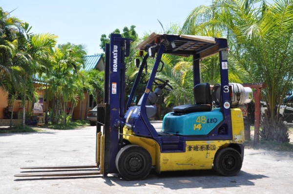 ขายFORKLIFT KOMATSU FG14รุ่นใหม่ สภาพเดิมๆจากญี่ปุ่น ยังไม่เคยใช้งานในไทย 185,000บาท