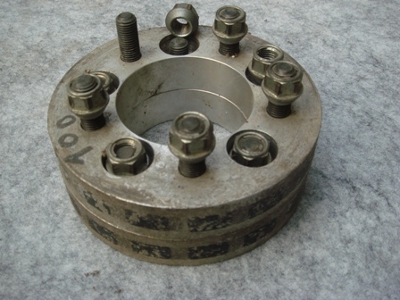 ขายอแดบเตอร์สเปเซอร์อลูมิเนียมเก่าญี่ปุ่น 5รู100 1 คู่ครับ ขายอแดบเตอร์สเปเซอร์อลูมิเนียมเก่าญี่ปุ่น 5รู100 1 คู่ครับ