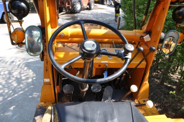 ขายรถตัก TCM SG10 สภาพเดิมๆจากญี่ปุ่น 135,000 เท่านั้น