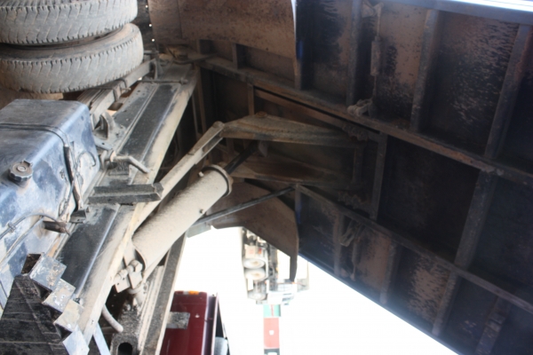 ขายNPRหัวการ์ตูน135แรงดั้ม ปี48 NPR71G