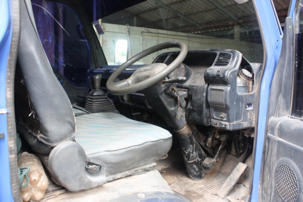 ขายNPRหัวการ์ตูน135แรงดั้ม ปี48 NPR71G