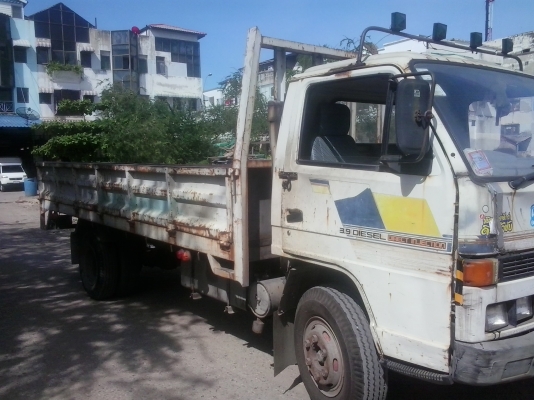 บริการต่อกระบะ ติดตั้งดั๊มพ์ เปลี่ยนหัวรถบรรทุก ซ่อมตู้แห้ง ปรับปรุงสภาพรถบรรทุกเก่า