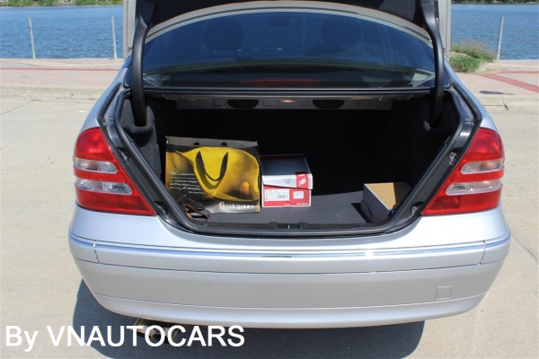 ฟรีดาวน์ 2002Benz C200 Kompressor W203 ทะเบียนสวย แม็กซ์AMGแท้ ฟรีดาวน์ 2002Benz C200 Kompressor W203 ทะเบียนสวย แม็กซ์AMGแท้