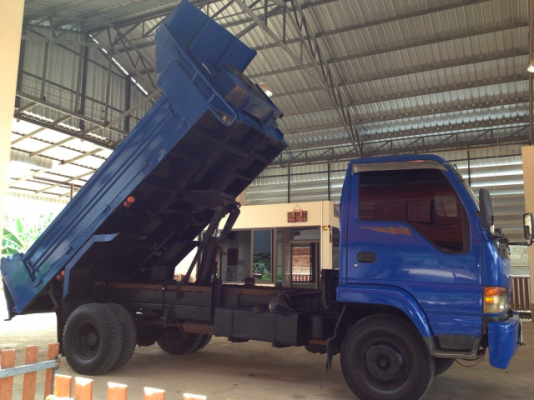 ขาย หกล้อดั้ม 5 คิว isuzu