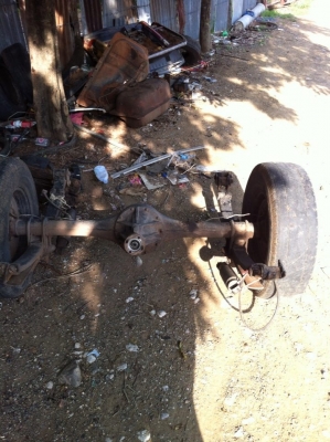 ขายเฟืองท้าย datsun ช้างเหยียบ