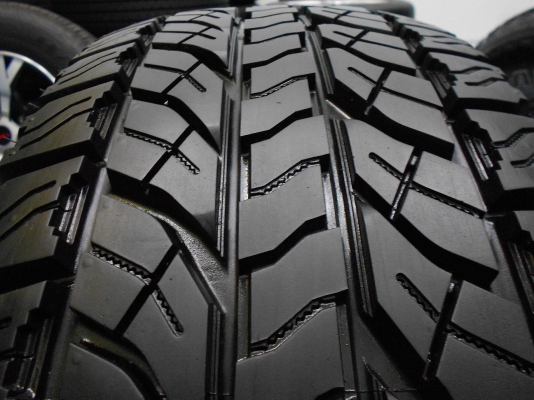 ขายยาง Yokohama Geolandar A/T-S 265/70/16 ปลายปี 12 1 ชุด/ถอด ถ่วง ใส่ฟรีค่ะ ขายยาง Yokohama Geolandar A/T-S 265/70/16 ปลายปี 12 1 ชุด/ถอด ถ่วง ใส่ฟรีค่ะ