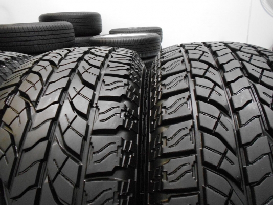 ขายยาง Yokohama Geolandar A/T-S 265/70/16 ปลายปี 12 1 ชุด/ถอด ถ่วง ใส่ฟรีค่ะ ขายยาง Yokohama Geolandar A/T-S 265/70/16 ปลายปี 12 1 ชุด/ถอด ถ่วง ใส่ฟรีค่ะ