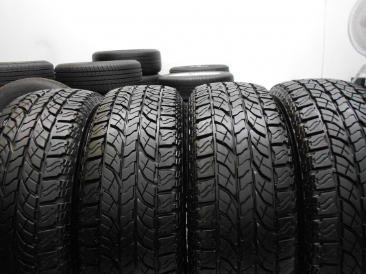 ขายยาง Yokohama Geolandar A/T-S 265/70/16 ปลายปี 12 1 ชุด/ถอด ถ่วง ใส่ฟรีค่ะ ขายยาง Yokohama Geolandar A/T-S 265/70/16 ปลายปี 12 1 ชุด/ถอด ถ่วง ใส่ฟรีค่ะ