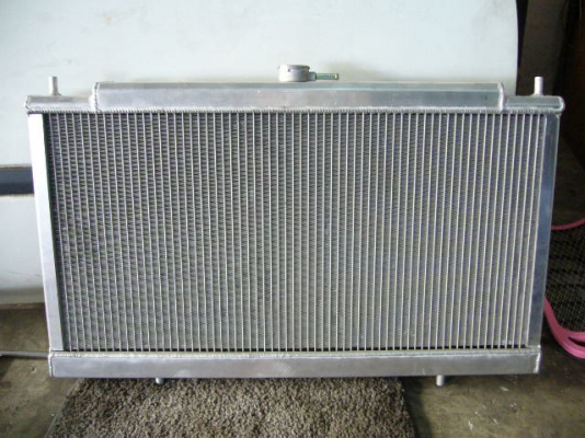 หม้อน้ำซิ่ง ซีวิค88 อลูมิเนียมสองช่อง ของใหม่ 6,000 บาท