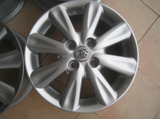 ขายล้อแม็ก Toyota vios 15"x5.5" et45 4รู100  (081-3747940)