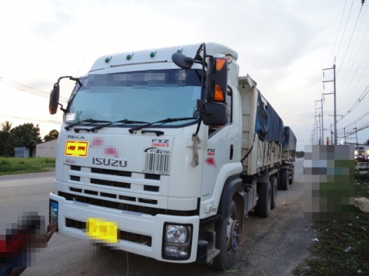 ISUZU DECA  FXZ 360 ปี 2554 มือเดียวออกห้าง  ใช้งานสองแสนกว่ากิโลเมตร