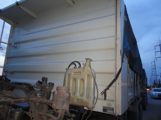 ISUZU DECA  FXZ 360 ปี 2554 มือเดียวออกห้าง  ใช้งานสองแสนกว่ากิโลเมตร