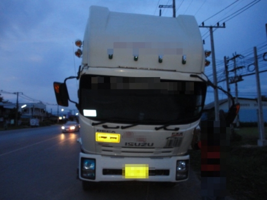 ISUZU DECA  FXZ 360 ปี 2554 มือเดียวออกห้าง  ใช้งานสองแสนกว่ากิโลเมตร