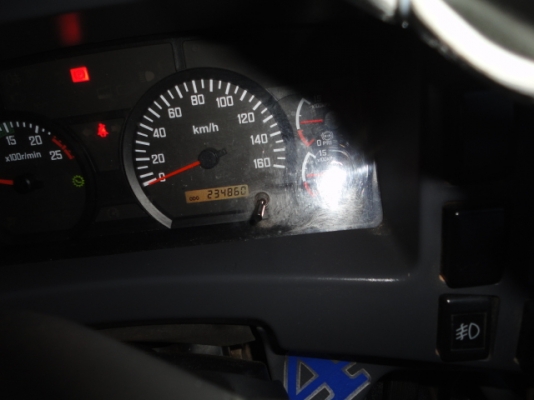 ISUZU DECA  FXZ 360 ปี 2554 มือเดียวออกห้าง  ใช้งานสองแสนกว่ากิโลเมตร