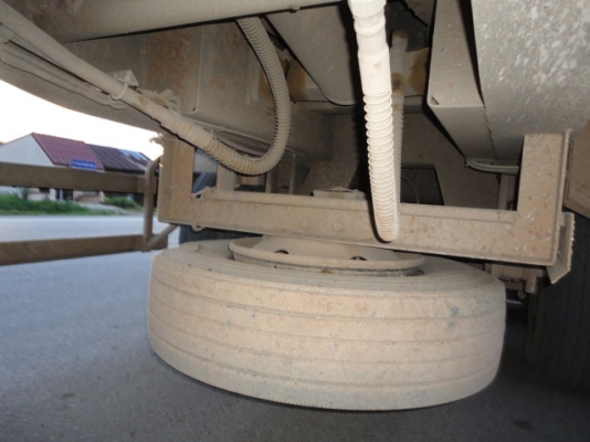 ISUZU DECA  FXZ 360 ปี 2554 มือเดียวออกห้าง  ใช้งานสองแสนกว่ากิโลเมตร