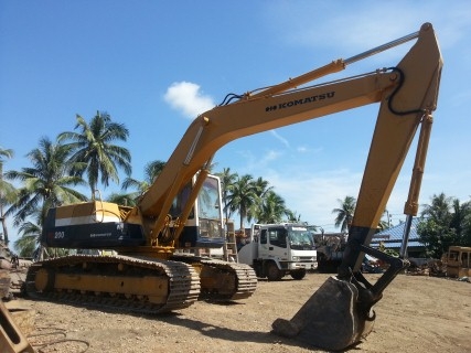 ขายรถแบ็คโฮ Komatsu PC200-5 ไฟฟ้าครบทุกจุด พร้อมเอกสาร