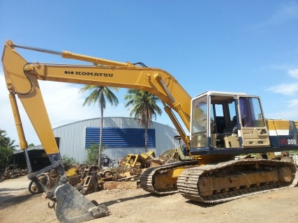 ขายรถแบ็คโฮ Komatsu PC200-5 ไฟฟ้าครบทุกจุด พร้อมเอกสาร