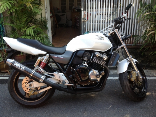 ขายด่วน.... ลดกันแบบสุดๆแล้วครับcb400 Vtec1 Inv.สพม.แท้ทุกฉบับ ปี2001